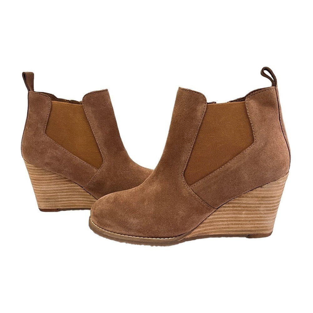 DIBA Brinda suede pull‎ on wedge bootie size 8